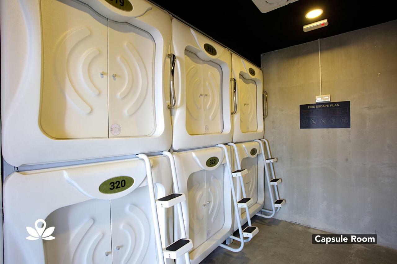 Capsule Town Hotel Куала-Лумпур Екстер'єр фото